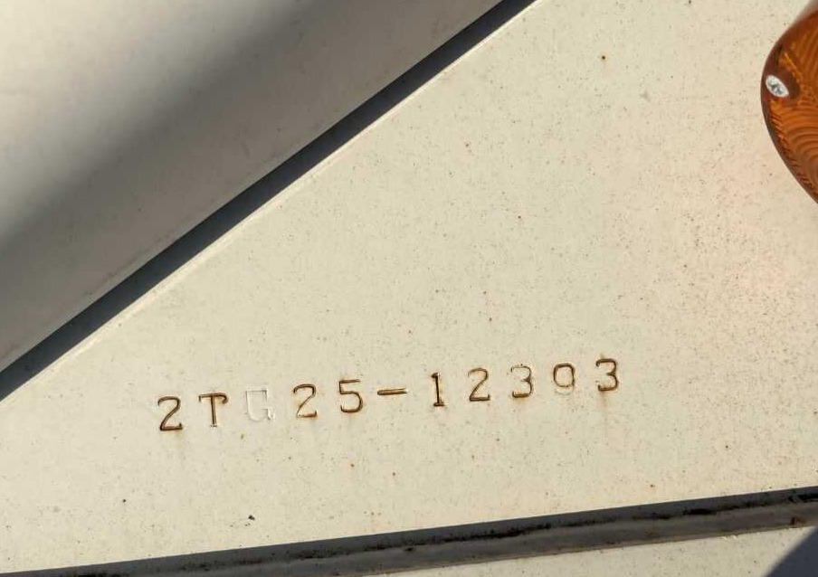 Toyota 2TG20 - Vučni traktor: slika Toyota 2TG20 - Vučni traktor Toyota 2TG20 - Vučni traktor: slika Toyota 2TG20 - Vučni traktor