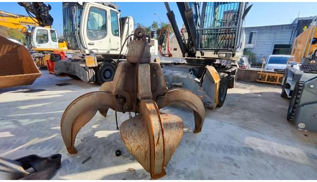 Atlas TW270 - Bager na kotačima: slika Atlas TW270 - Bager na kotačima Atlas TW270 - Bager na kotačima: slika Atlas TW270 - Bager na kotačima