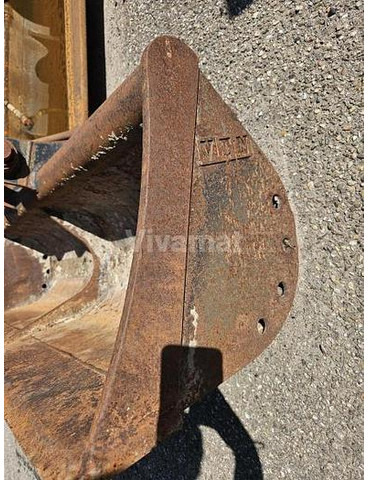 Caterpillar 428D - Korpa: slika Caterpillar 428D - Korpa Caterpillar 428D - Korpa: slika Caterpillar 428D - Korpa