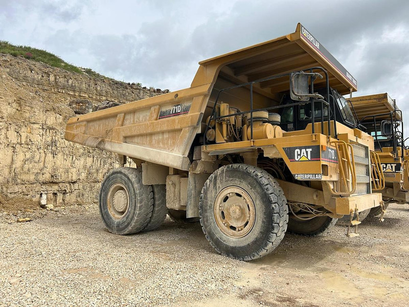 Caterpillar 771D - Istovarivač: slika Caterpillar 771D - Istovarivač Caterpillar 771D - Istovarivač: slika Caterpillar 771D - Istovarivač