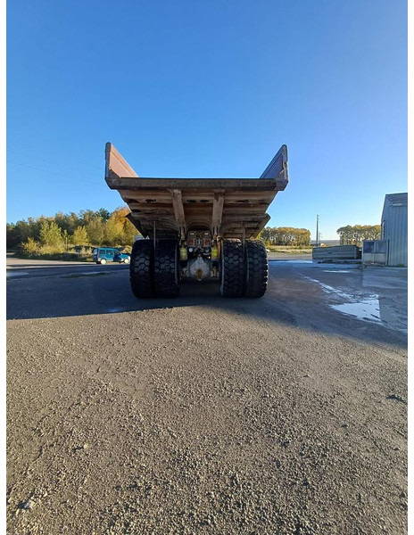 Caterpillar 775F - Istovarivač: slika Caterpillar 775F - Istovarivač Caterpillar 775F - Istovarivač: slika Caterpillar 775F - Istovarivač