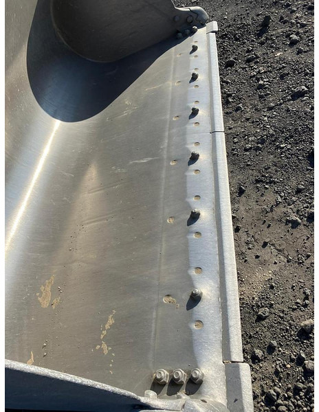 Caterpillar 966MXE - Korpa: slika Caterpillar 966MXE - Korpa Caterpillar 966MXE - Korpa: slika Caterpillar 966MXE - Korpa