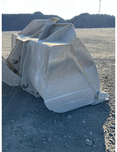 Caterpillar 966MXE - Korpa: slika Caterpillar 966MXE - Korpa Caterpillar 966MXE - Korpa: slika Caterpillar 966MXE - Korpa