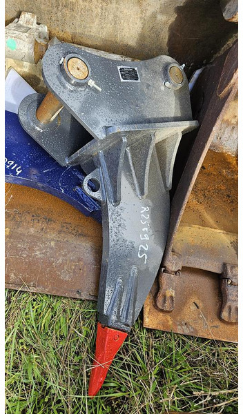 KBKC KBKC06 - Rijač: slika KBKC KBKC06 - Rijač KBKC KBKC06 - Rijač: slika KBKC KBKC06 - Rijač