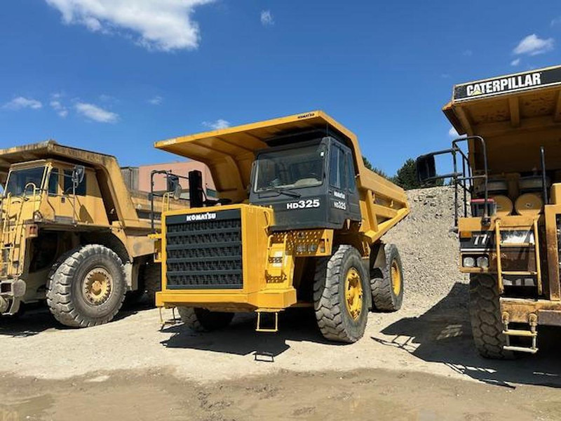 Komatsu HD325-6KE - Istovarivač: slika Komatsu HD325-6KE - Istovarivač Komatsu HD325-6KE - Istovarivač: slika Komatsu HD325-6KE - Istovarivač