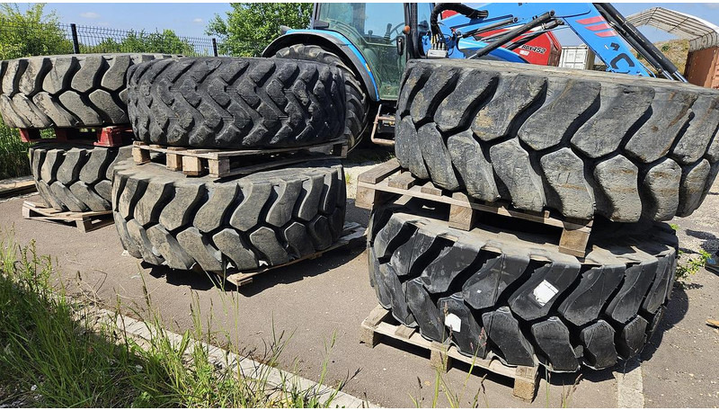 Gume i felge Michelin 20.5R25XLDD2A: slika Gume i felge Michelin 20.5R25XLDD2A