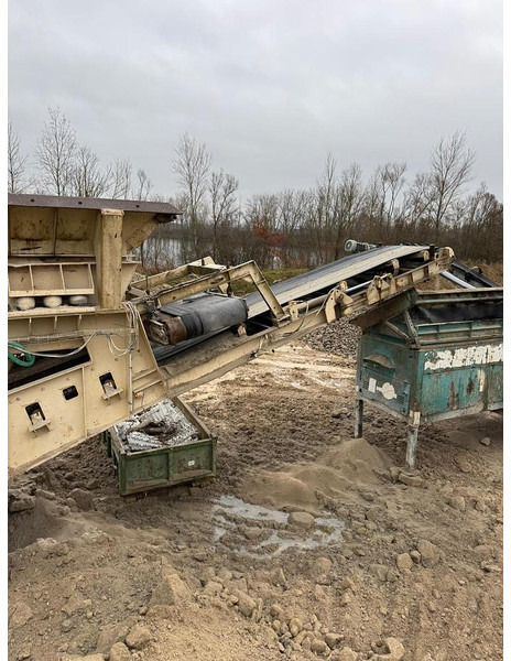 PY CH132 - Mobilna drobilica: slika PY CH132 - Mobilna drobilica PY CH132 - Mobilna drobilica: slika PY CH132 - Mobilna drobilica