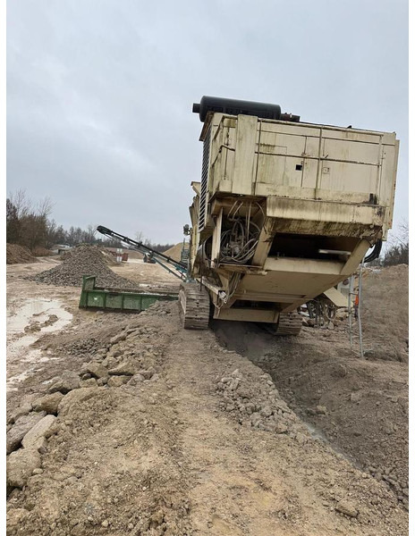 PY CH132 - Mobilna drobilica: slika PY CH132 - Mobilna drobilica PY CH132 - Mobilna drobilica: slika PY CH132 - Mobilna drobilica