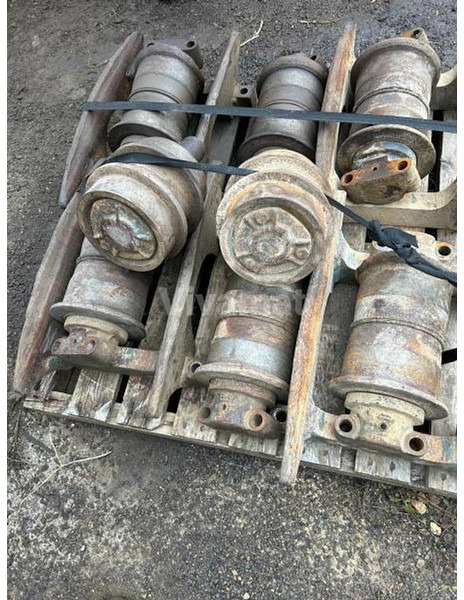 Rezervni dijelovi za Bager gusjeničar Liebherr R954: slika Rezervni dijelovi za Bager gusjeničar Liebherr R954 Rezervni dijelovi za Bager gusjeničar Liebherr R954: slika Rezervni dijelovi za Bager gusjeničar Liebherr R954