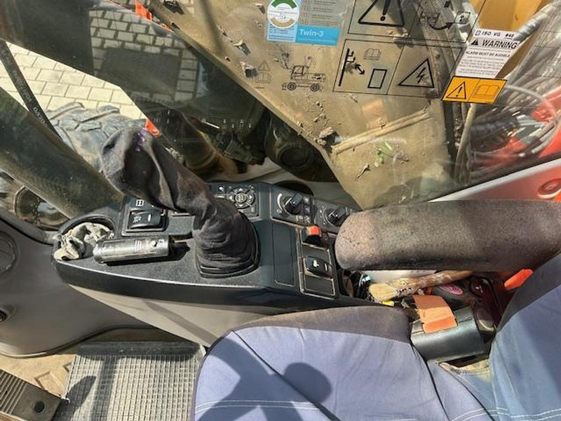 Volvo EWR150E - Bager na kotačima: slika Volvo EWR150E - Bager na kotačima Volvo EWR150E - Bager na kotačima: slika Volvo EWR150E - Bager na kotačima