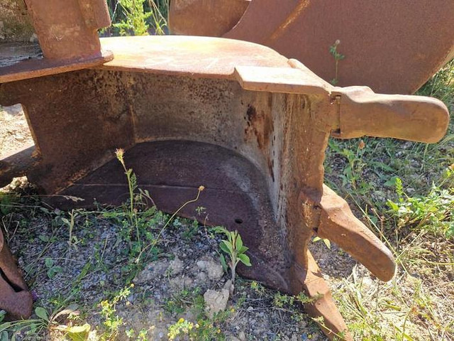 Volvo S45 - Korpa: slika Volvo S45 - Korpa Volvo S45 - Korpa: slika Volvo S45 - Korpa