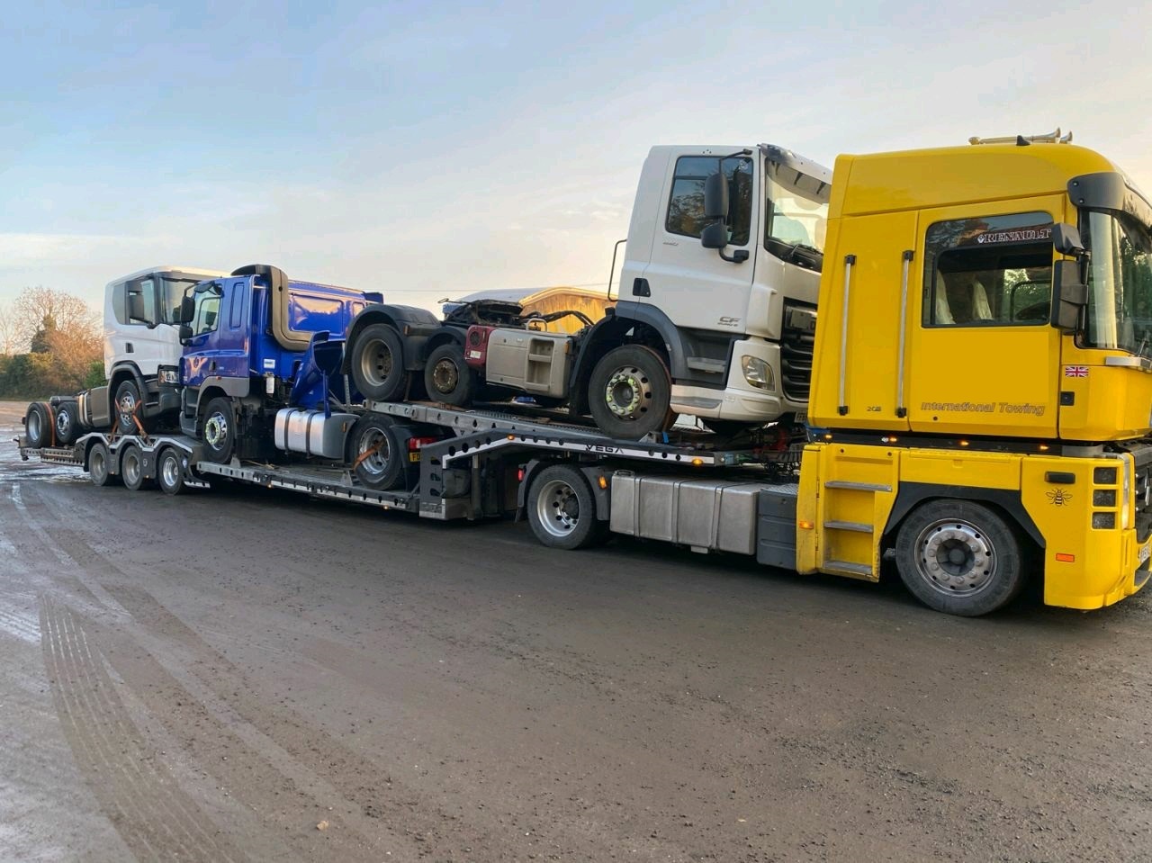 Zakup PROMAX 3 AXLE TRUCK CARRIER PROMAX 3 AXLE TRUCK CARRIER: slika Zakup PROMAX 3 AXLE TRUCK CARRIER PROMAX 3 AXLE TRUCK CARRIER