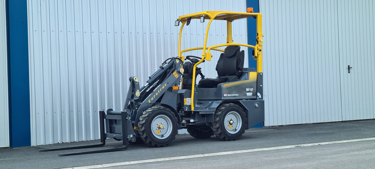 Eurotrac W10 Radlader Hoflader - Zglobni utovarivač: slika Eurotrac W10 Radlader Hoflader - Zglobni utovarivač Eurotrac W10 Radlader Hoflader - Zglobni utovarivač: slika Eurotrac W10 Radlader Hoflader - Zglobni utovarivač