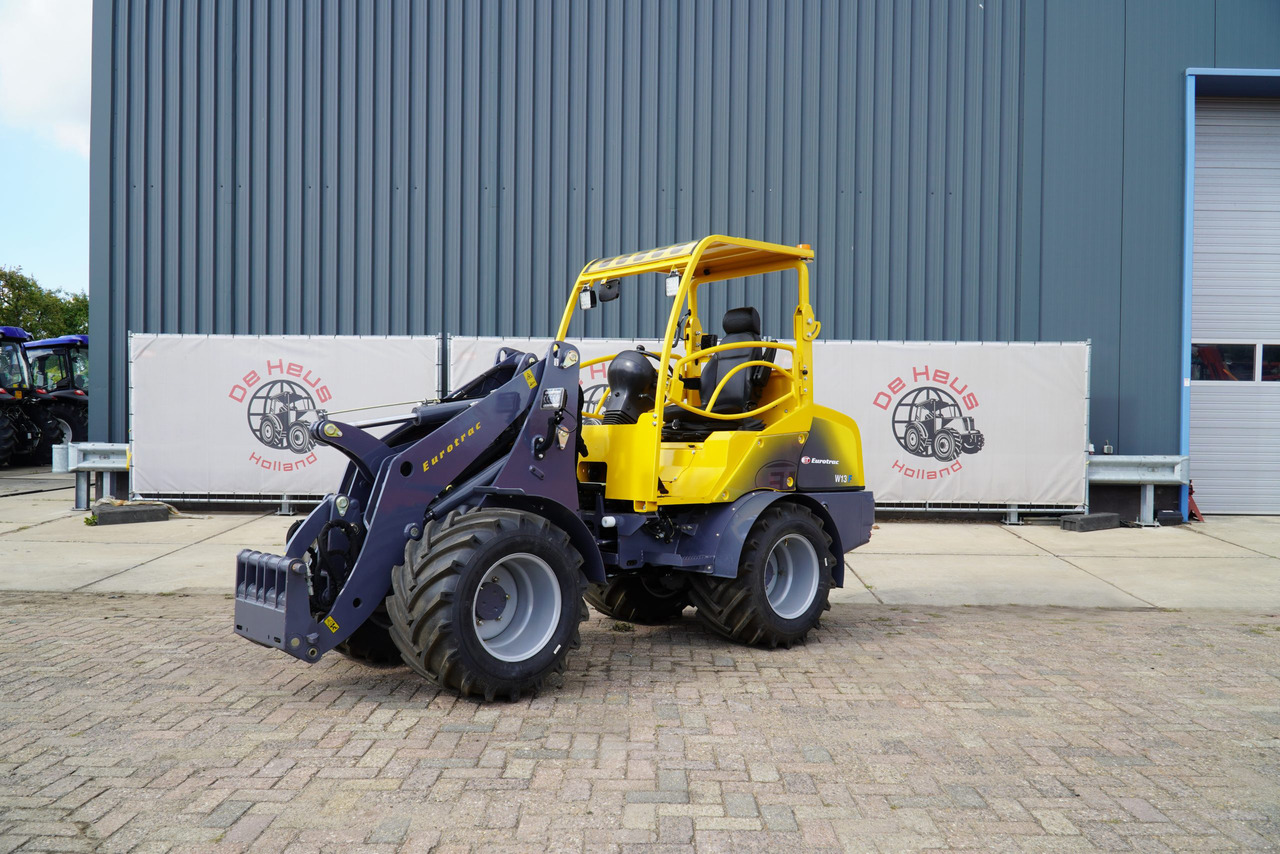Eurotrac W13 Radlader Hoflader - Zglobni utovarivač: slika Eurotrac W13 Radlader Hoflader - Zglobni utovarivač Eurotrac W13 Radlader Hoflader - Zglobni utovarivač: slika Eurotrac W13 Radlader Hoflader - Zglobni utovarivač