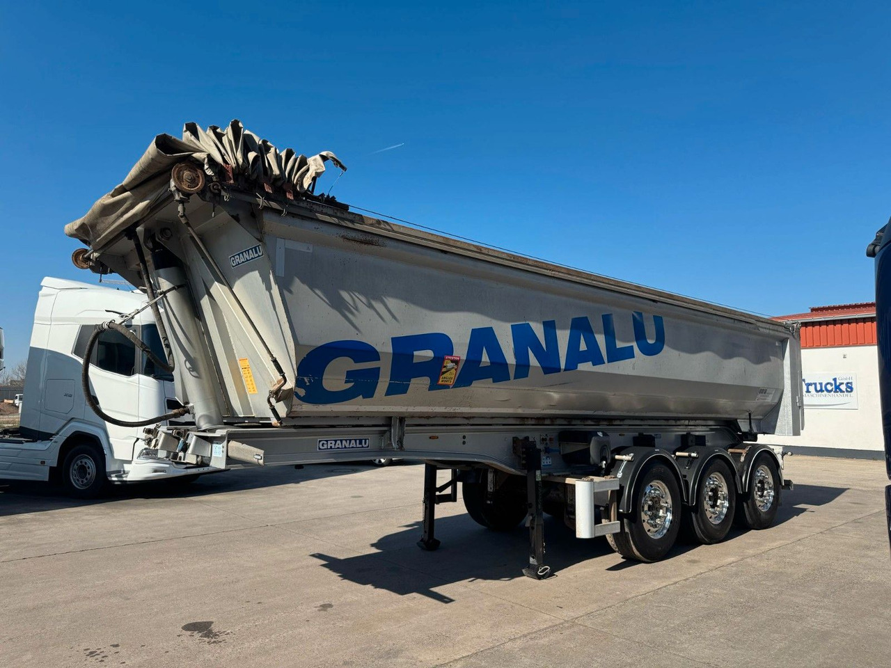 Granalu STAHL & ALU * ALCOA * LIFTACHSE * TOP * - Kiper poluprikolica: slika Granalu STAHL & ALU * ALCOA * LIFTACHSE * TOP * - Kiper poluprikolica Granalu STAHL & ALU * ALCOA * LIFTACHSE * TOP * - Kiper poluprikolica: slika Granalu STAHL & ALU * ALCOA * LIFTACHSE * TOP * - Kiper poluprikolica