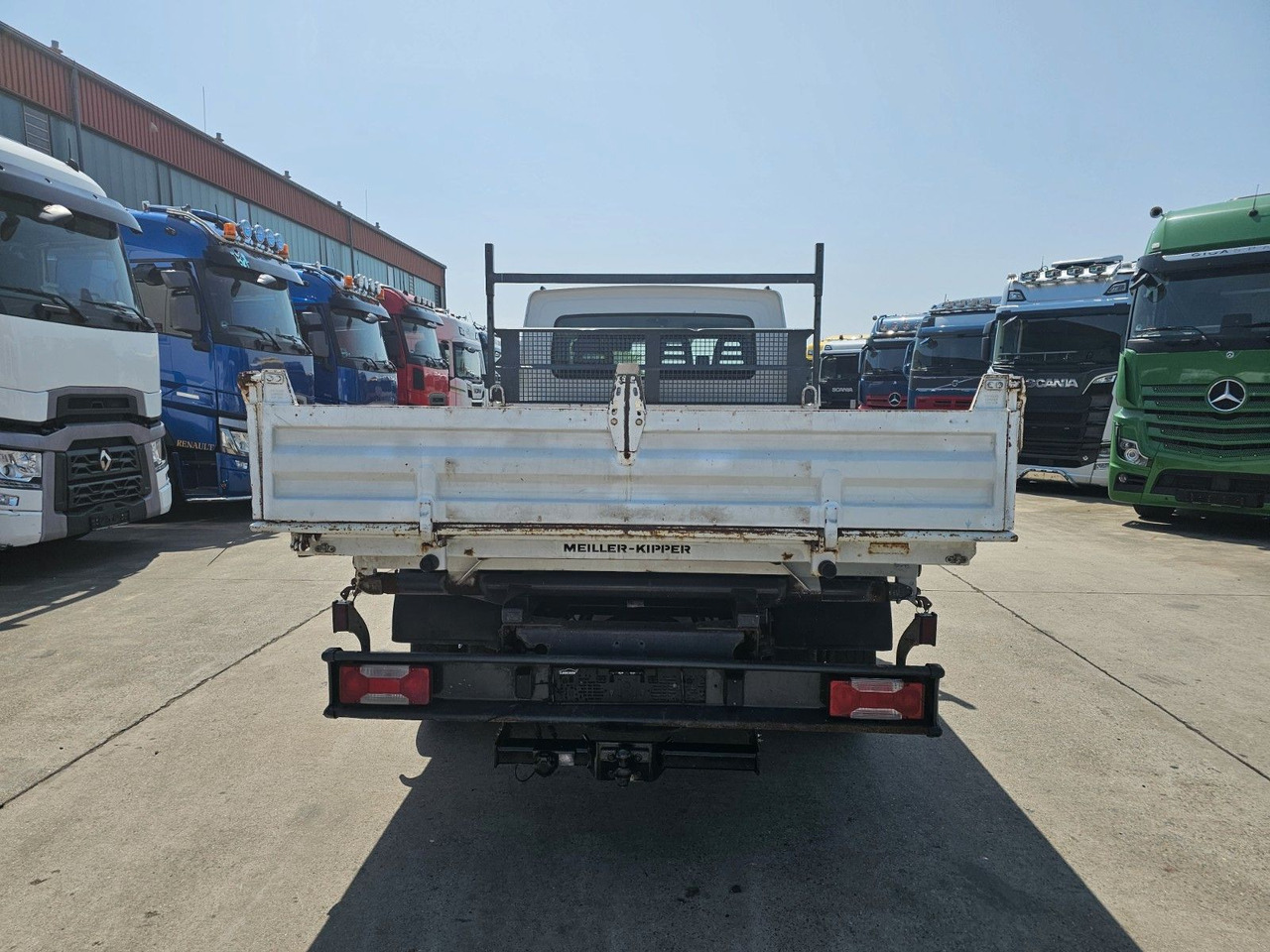 Iveco DAILY * DREISEITENKIPPER * MEILER * STANDHZ - Mali kamion kiper, Dostavno vozilo s dvostrukom kabinom: slika Iveco DAILY * DREISEITENKIPPER * MEILER * STANDHZ - Mali kamion kiper, Dostavno vozilo s dvostrukom kabinom Iveco DAILY * DREISEITENKIPPER * MEILER * STANDHZ - Mali kamion kiper, Dostavno vozilo s dvostrukom kabinom: slika Iveco DAILY * DREISEITENKIPPER * MEILER * STANDHZ - Mali kamion kiper, Dostavno vozilo s dvostrukom kabinom
