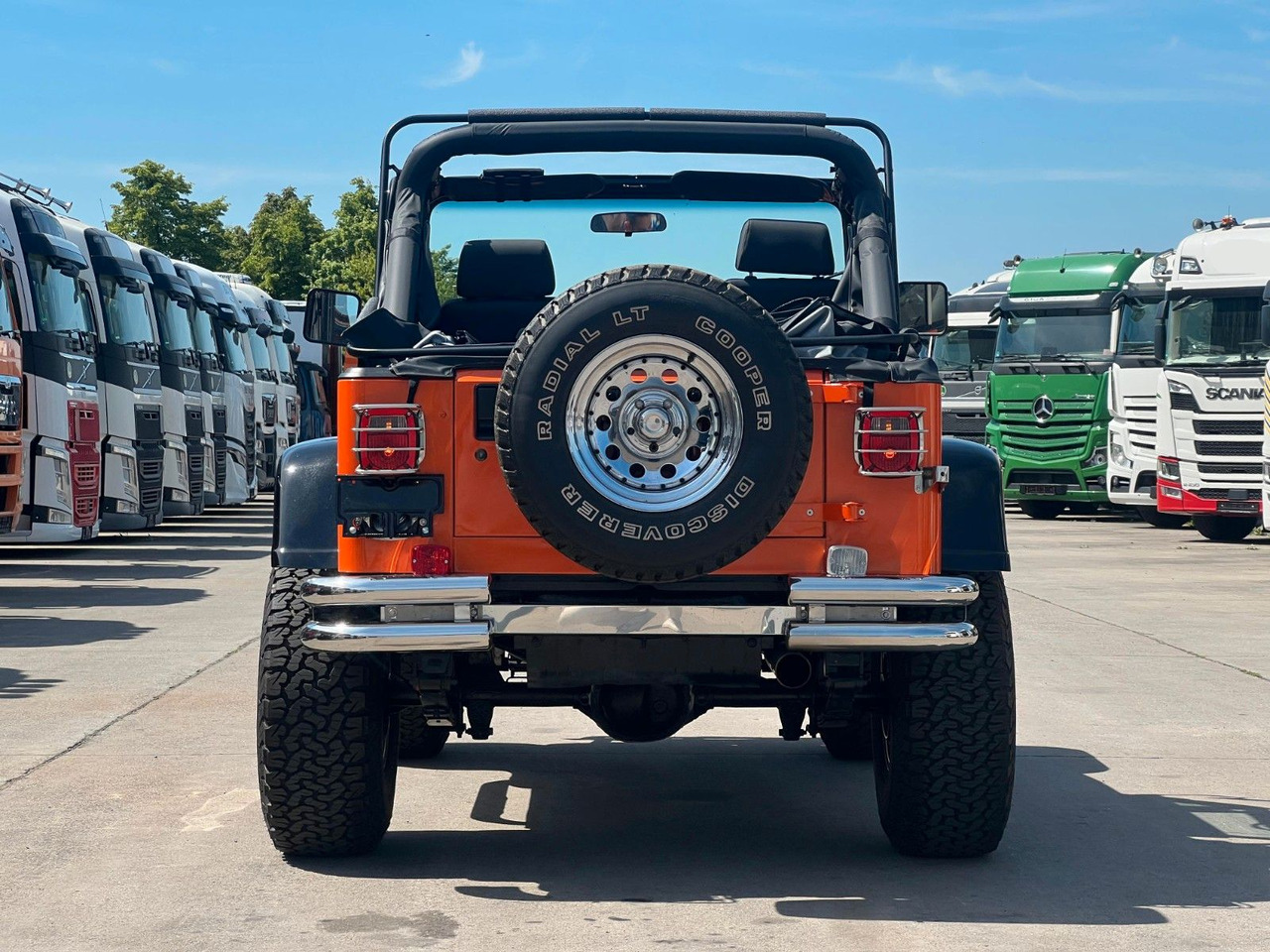 SUV Jeep Wrangler  * V8 UMBAU * OLDTIMER * TOP *: slika SUV Jeep Wrangler  * V8 UMBAU * OLDTIMER * TOP *