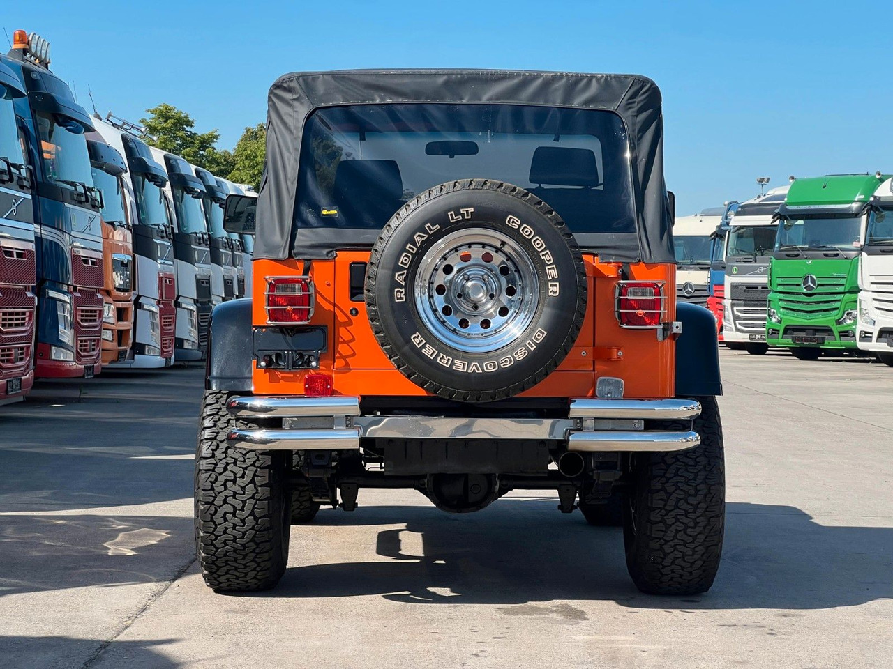 SUV Jeep Wrangler  * V8 UMBAU * OLDTIMER * TOP *: slika SUV Jeep Wrangler  * V8 UMBAU * OLDTIMER * TOP *