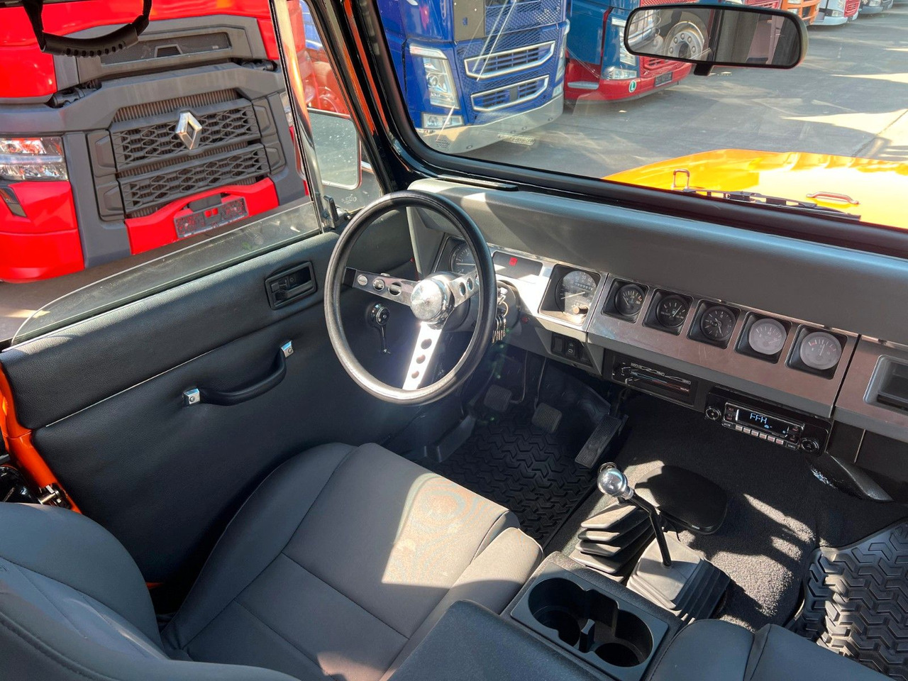 SUV Jeep Wrangler  * V8 UMBAU * OLDTIMER * TOP *: slika SUV Jeep Wrangler  * V8 UMBAU * OLDTIMER * TOP *