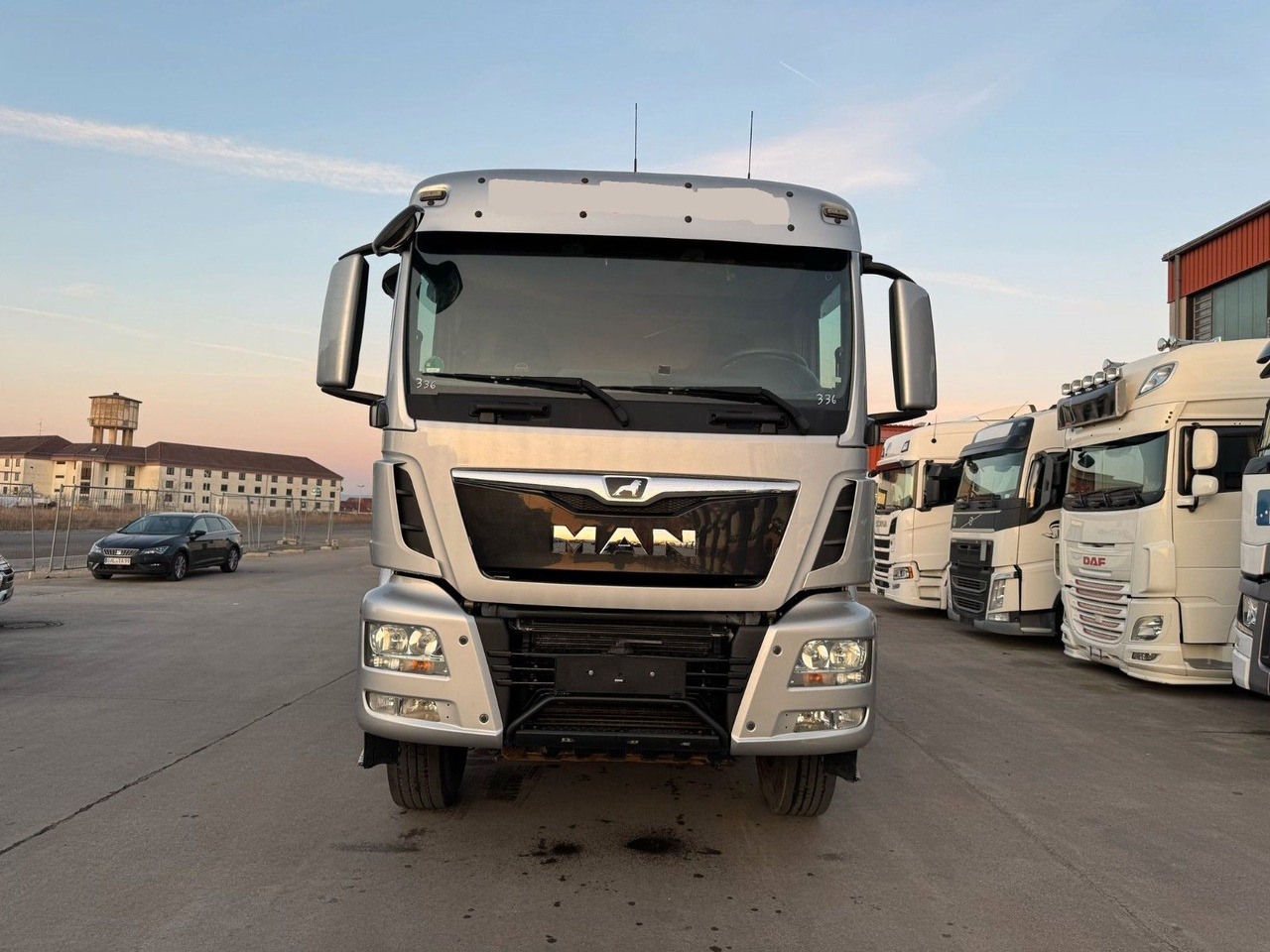 MAN TGS 41.470 * DREISEITENKIPPER * WASSERVERLUST * - Kiper: slika MAN TGS 41.470 * DREISEITENKIPPER * WASSERVERLUST * - Kiper MAN TGS 41.470 * DREISEITENKIPPER * WASSERVERLUST * - Kiper: slika MAN TGS 41.470 * DREISEITENKIPPER * WASSERVERLUST * - Kiper
