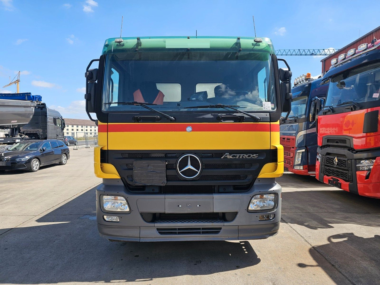 Mercedes-Benz ACTROS 1832 * OBER-& UNTER * 2 KAMMER * KLIMA * - Kamion cisterna: slika Mercedes-Benz ACTROS 1832 * OBER-& UNTER * 2 KAMMER * KLIMA * - Kamion cisterna Mercedes-Benz ACTROS 1832 * OBER-& UNTER * 2 KAMMER * KLIMA * - Kamion cisterna: slika Mercedes-Benz ACTROS 1832 * OBER-& UNTER * 2 KAMMER * KLIMA * - Kamion cisterna