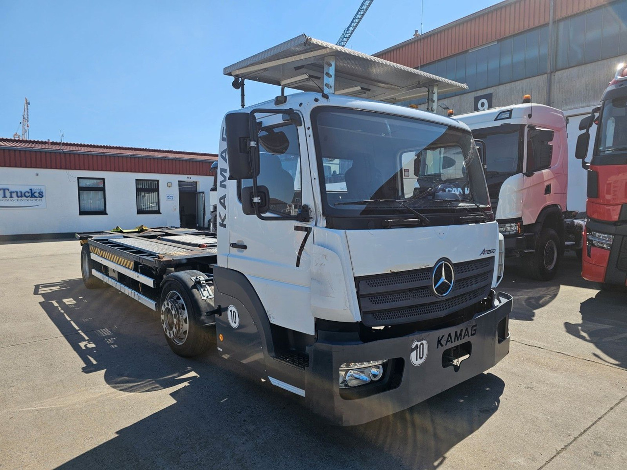 Mercedes-Benz KAMAG * WBH25 * UMSETZER * KLIMA * STANDHEIZ. * - Transporter kontejnera/ Kamion s izmjenjivim sanducima: slika Mercedes-Benz KAMAG * WBH25 * UMSETZER * KLIMA * STANDHEIZ. * - Transporter kontejnera/ Kamion s izmjenjivim sanducima Mercedes-Benz KAMAG * WBH25 * UMSETZER * KLIMA * STANDHEIZ. * - Transporter kontejnera/ Kamion s izmjenjivim sanducima: slika Mercedes-Benz KAMAG * WBH25 * UMSETZER * KLIMA * STANDHEIZ. * - Transporter kontejnera/ Kamion s izmjenjivim sanducima