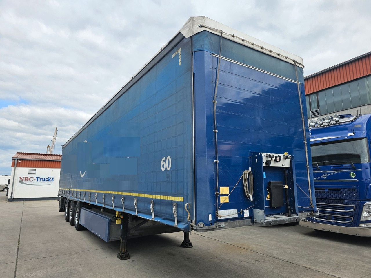 Schmitz Cargobull SCB 53T * PR. PL.*1x LIFT*SEITENPLANEN*2xVORHAND - Poluprikolica s ceradom: slika Schmitz Cargobull SCB 53T * PR. PL.*1x LIFT*SEITENPLANEN*2xVORHAND - Poluprikolica s ceradom Schmitz Cargobull SCB 53T * PR. PL.*1x LIFT*SEITENPLANEN*2xVORHAND - Poluprikolica s ceradom: slika Schmitz Cargobull SCB 53T * PR. PL.*1x LIFT*SEITENPLANEN*2xVORHAND - Poluprikolica s ceradom