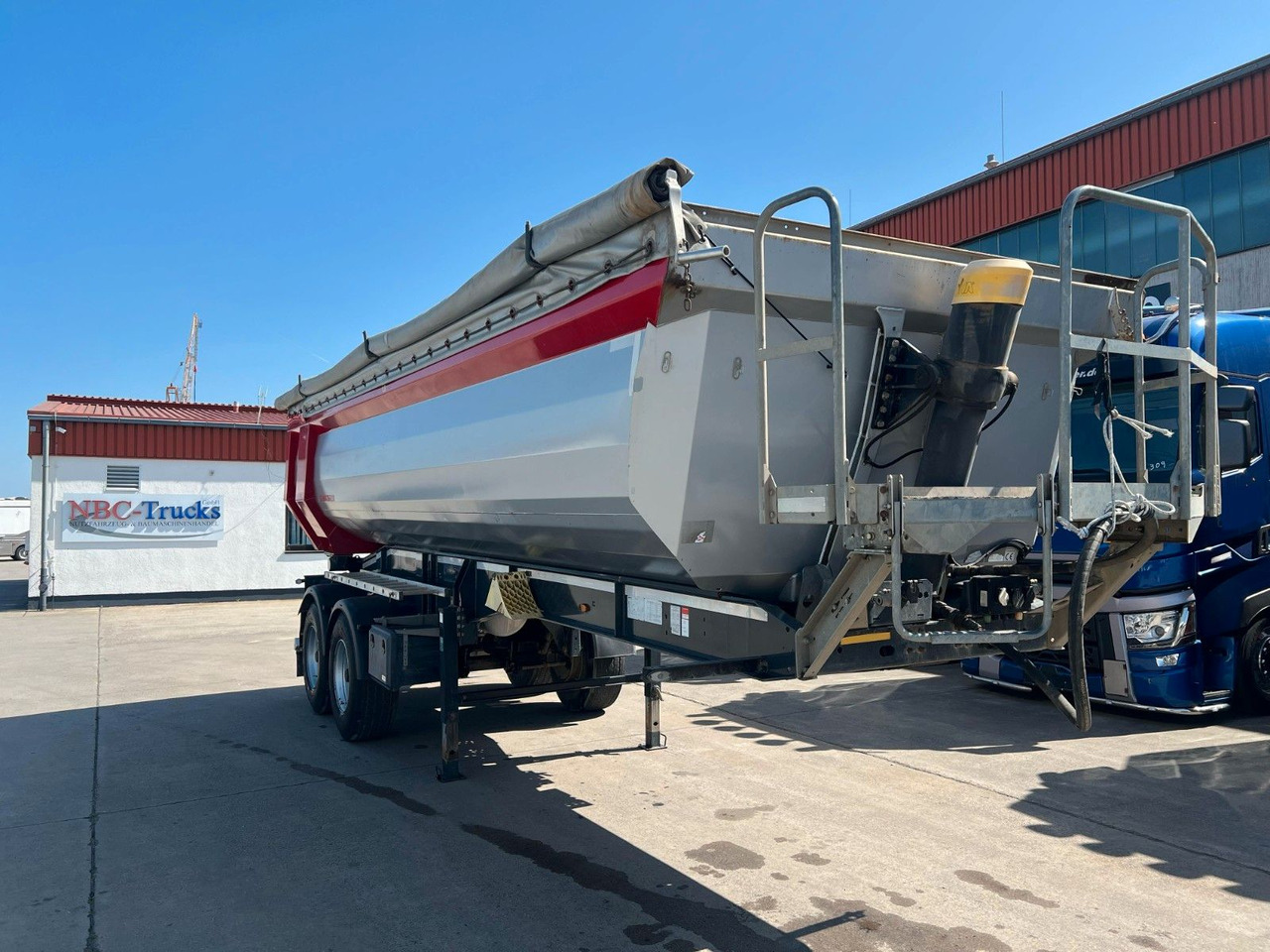 Schwarzmüller SM * KIPPER * 24 KUBIK * BPW * STAHLMULDE * - Kiper poluprikolica: slika Schwarzmüller SM * KIPPER * 24 KUBIK * BPW * STAHLMULDE * - Kiper poluprikolica Schwarzmüller SM * KIPPER * 24 KUBIK * BPW * STAHLMULDE * - Kiper poluprikolica: slika Schwarzmüller SM * KIPPER * 24 KUBIK * BPW * STAHLMULDE * - Kiper poluprikolica