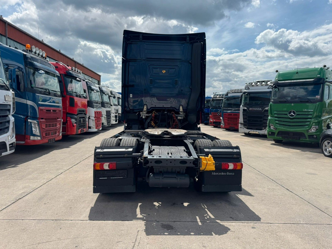 Mercedes-Benz ACTROS 1846 * BIGSPACE * RETARDER * ALCOA *ACC - Tegljač: slika Mercedes-Benz ACTROS 1846 * BIGSPACE * RETARDER * ALCOA *ACC - Tegljač Mercedes-Benz ACTROS 1846 * BIGSPACE * RETARDER * ALCOA *ACC - Tegljač: slika Mercedes-Benz ACTROS 1846 * BIGSPACE * RETARDER * ALCOA *ACC - Tegljač