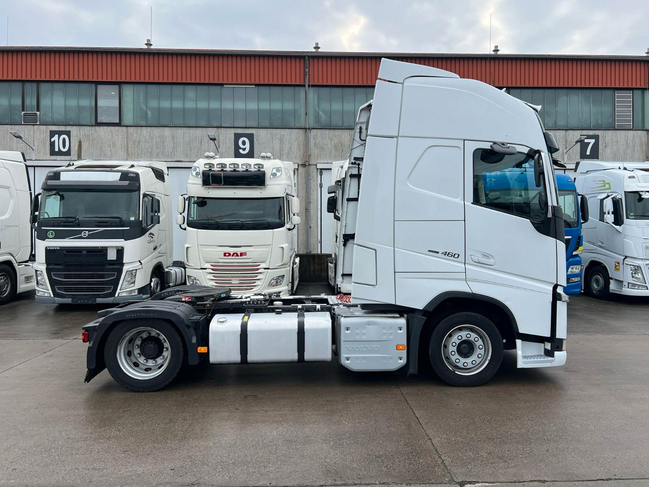 Volvo FH 460 XL * ACC * RETARDER * STANDKLIMA * - Tegljač: slika Volvo FH 460 XL * ACC * RETARDER * STANDKLIMA * - Tegljač Volvo FH 460 XL * ACC * RETARDER * STANDKLIMA * - Tegljač: slika Volvo FH 460 XL * ACC * RETARDER * STANDKLIMA * - Tegljač