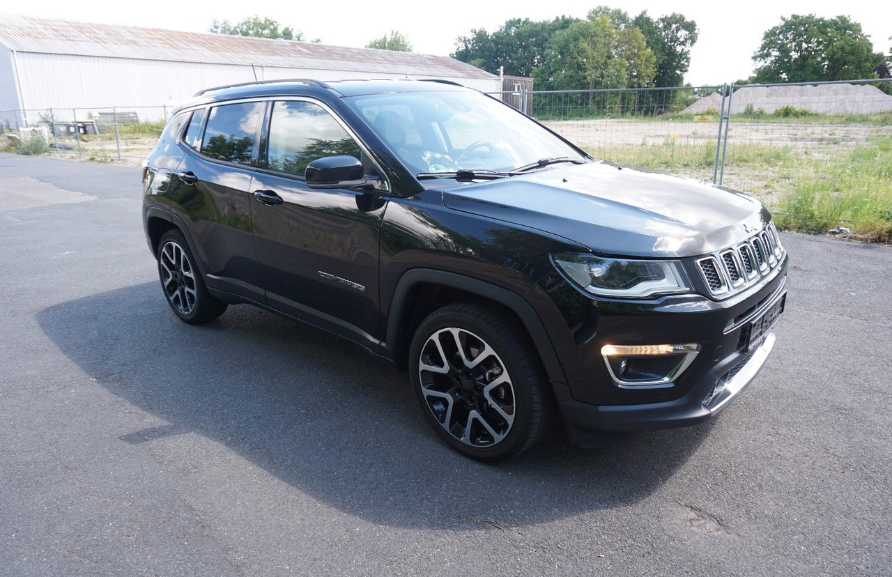 Jeep Compass 1.4 MultiAir 103kW Limited / Beats - SUV: slika Jeep Compass 1.4 MultiAir 103kW Limited / Beats - SUV Jeep Compass 1.4 MultiAir 103kW Limited / Beats - SUV: slika Jeep Compass 1.4 MultiAir 103kW Limited / Beats - SUV