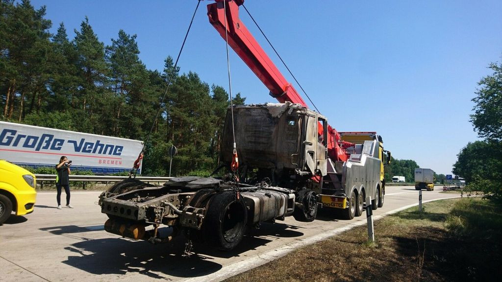 Mercedes-Benz Arocs 8x8 4153 G&G Wrecker Mercedes-Benz Arocs 8x8 4153 G&G Wrecker - Kamion za vuču: slika Mercedes-Benz Arocs 8x8 4153 G&G Wrecker Mercedes-Benz Arocs 8x8 4153 G&G Wrecker - Kamion za vuču Mercedes-Benz Arocs 8x8 4153 G&G Wrecker Mercedes-Benz Arocs 8x8 4153 G&G Wrecker - Kamion za vuču: slika Mercedes-Benz Arocs 8x8 4153 G&G Wrecker Mercedes-Benz Arocs 8x8 4153 G&G Wrecker - Kamion za vuču