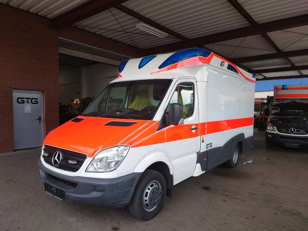 Mercedes-Benz RTW Tigis - Vozilo hitne pomoći: slika Mercedes-Benz RTW Tigis - Vozilo hitne pomoći Mercedes-Benz RTW Tigis - Vozilo hitne pomoći: slika Mercedes-Benz RTW Tigis - Vozilo hitne pomoći