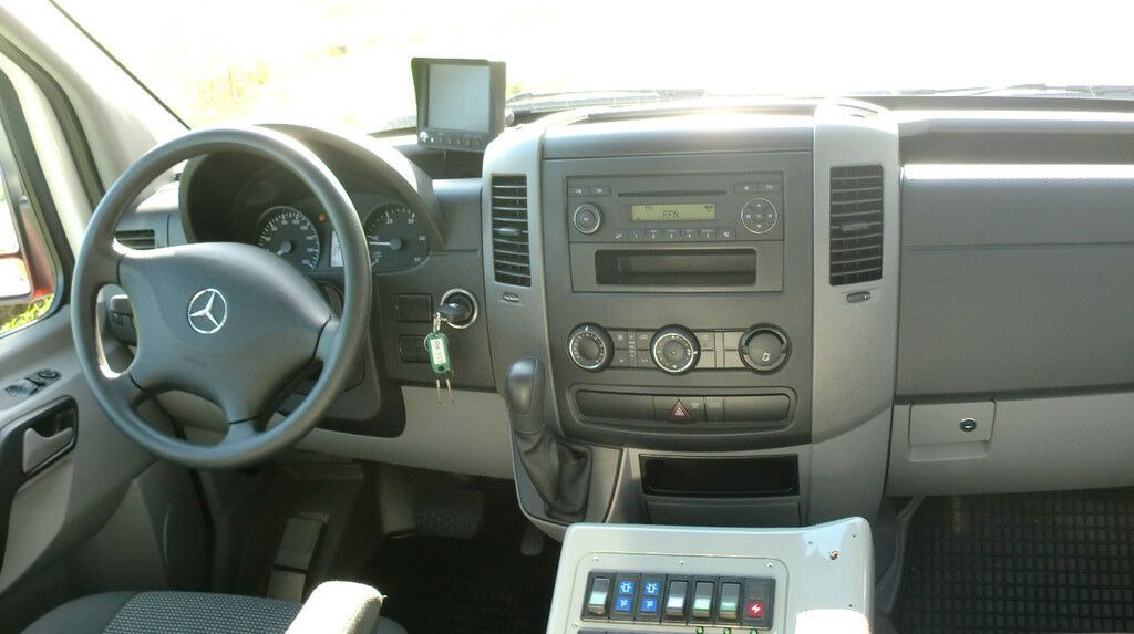 Vozilo hitne pomoći Mercedes-Benz Sprinter 516 WAS  12 Monate Garantie //: slika Vozilo hitne pomoći Mercedes-Benz Sprinter 516 WAS  12 Monate Garantie //