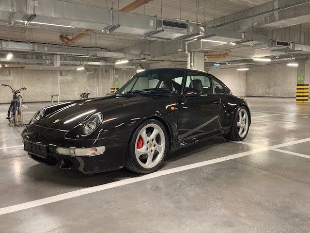 Porsche 993 4S - Coupe: slika Porsche 993 4S - Coupe Porsche 993 4S - Coupe: slika Porsche 993 4S - Coupe