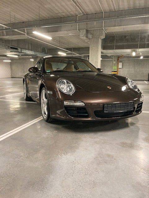 Porsche 997 Porsche 997 - Coupe: slika Porsche 997 Porsche 997 - Coupe Porsche 997 Porsche 997 - Coupe: slika Porsche 997 Porsche 997 - Coupe