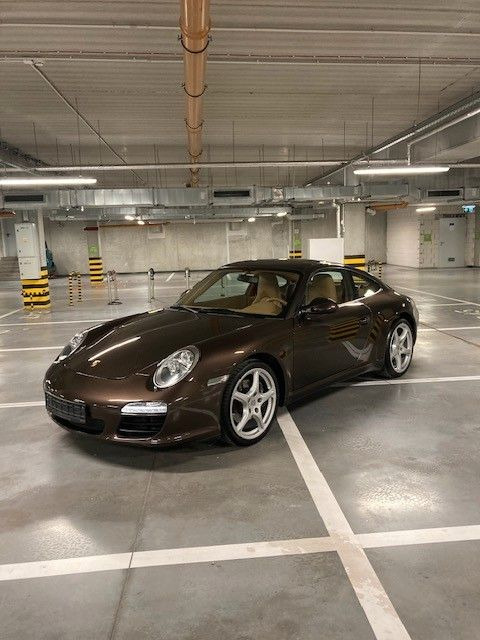 Porsche 997 Porsche 997 - Coupe: slika Porsche 997 Porsche 997 - Coupe Porsche 997 Porsche 997 - Coupe: slika Porsche 997 Porsche 997 - Coupe
