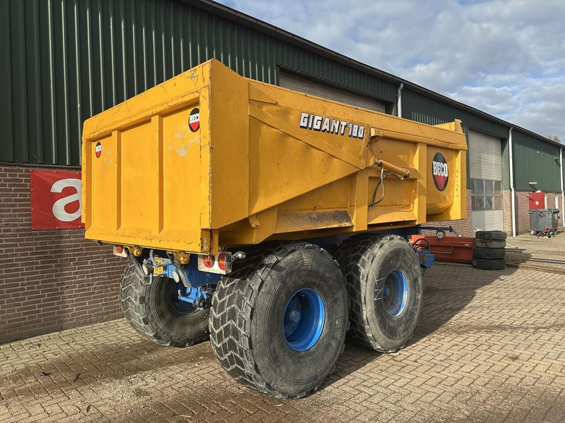 Beco Gigant 180 - Kiper prikolica: slika Beco Gigant 180 - Kiper prikolica Beco Gigant 180 - Kiper prikolica: slika Beco Gigant 180 - Kiper prikolica