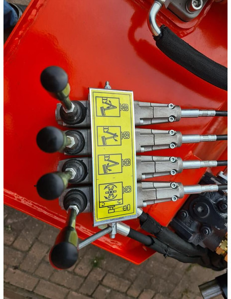 Boxer AM110-42 - Vrtna kosilica: slika Boxer AM110-42 - Vrtna kosilica Boxer AM110-42 - Vrtna kosilica: slika Boxer AM110-42 - Vrtna kosilica