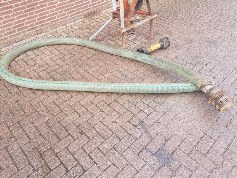 Landini waterpomp - Pumpa za vodu: slika Landini waterpomp - Pumpa za vodu Landini waterpomp - Pumpa za vodu: slika Landini waterpomp - Pumpa za vodu