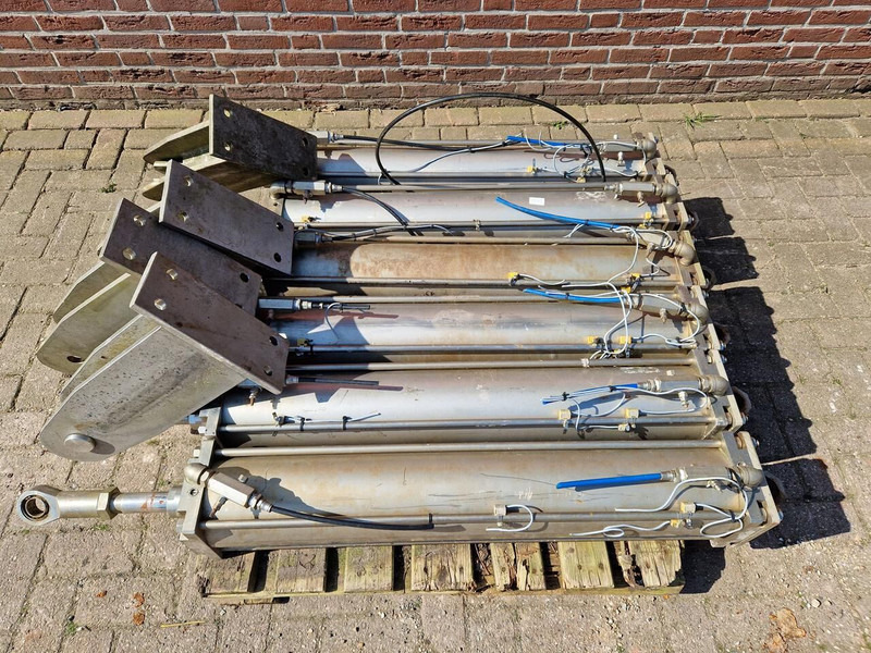 Luchtcilinders - Gebruikt - Hidraulični cilindar: slika Luchtcilinders - Gebruikt - Hidraulični cilindar Luchtcilinders - Gebruikt - Hidraulični cilindar: slika Luchtcilinders - Gebruikt - Hidraulični cilindar