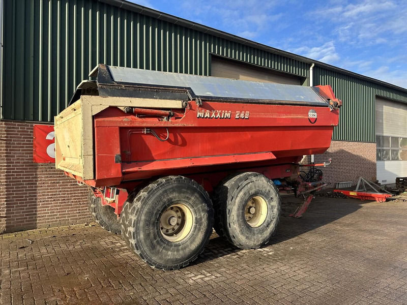 Maxxim 240 - Kiper prikolica: slika Maxxim 240 - Kiper prikolica Maxxim 240 - Kiper prikolica: slika Maxxim 240 - Kiper prikolica