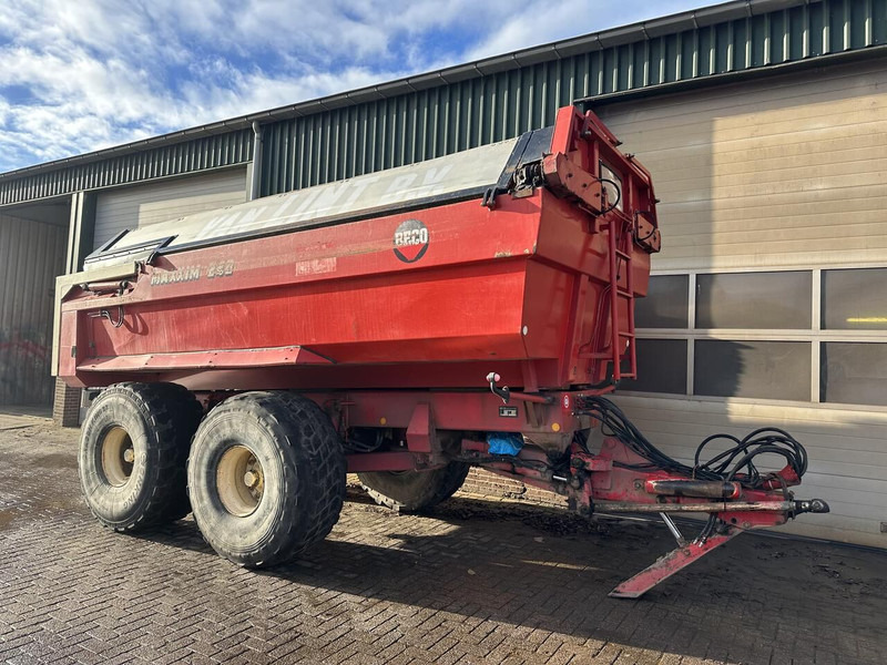 Maxxim 240 - Kiper prikolica: slika Maxxim 240 - Kiper prikolica Maxxim 240 - Kiper prikolica: slika Maxxim 240 - Kiper prikolica