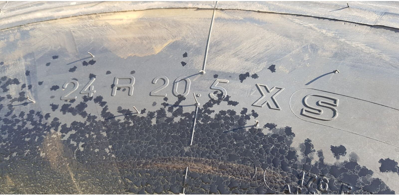 Michelin 24 20.5 xs - Gume i felge: slika Michelin 24 20.5 xs - Gume i felge Michelin 24 20.5 xs - Gume i felge: slika Michelin 24 20.5 xs - Gume i felge