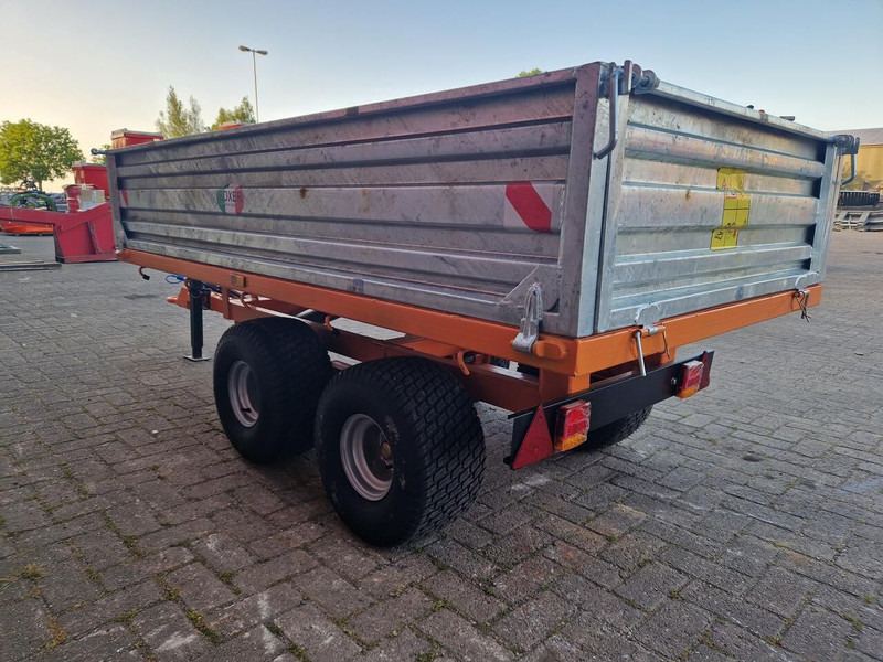 Onbekend HT25-4 - Kiper prikolica: slika Onbekend HT25-4 - Kiper prikolica Onbekend HT25-4 - Kiper prikolica: slika Onbekend HT25-4 - Kiper prikolica