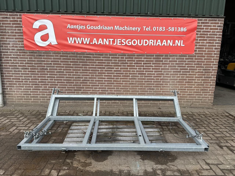 Onbekend - Karoserija i eksterijer: slika Onbekend - Karoserija i eksterijer Onbekend - Karoserija i eksterijer: slika Onbekend - Karoserija i eksterijer