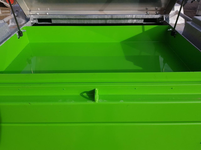 Novi Kamion cisterna za prijevoz goriva Onbekend: slika Novi Kamion cisterna za prijevoz goriva Onbekend Novi Kamion cisterna za prijevoz goriva Onbekend: slika Novi Kamion cisterna za prijevoz goriva Onbekend