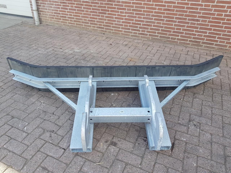 Rubberschuif /modderschuif CW 2/3 - Oprema za obradu tla: slika Rubberschuif /modderschuif CW 2/3 - Oprema za obradu tla Rubberschuif /modderschuif CW 2/3 - Oprema za obradu tla: slika Rubberschuif /modderschuif CW 2/3 - Oprema za obradu tla