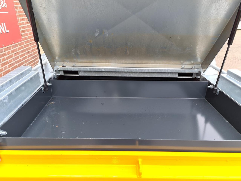 Tankwagen snelverkeer tandemas - Prikolica cisterna: slika Tankwagen snelverkeer tandemas - Prikolica cisterna Tankwagen snelverkeer tandemas - Prikolica cisterna: slika Tankwagen snelverkeer tandemas - Prikolica cisterna