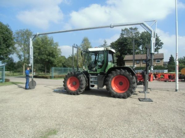 Tractor aquaduct - Rasipač stajskog gnoja: slika tractor aquaduct - Rasipač stajskog gnoja Tractor aquaduct - Rasipač stajskog gnoja: slika tractor aquaduct - Rasipač stajskog gnoja